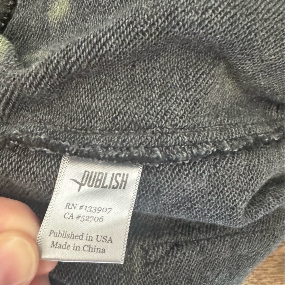 Publish brand Karlow black green tye dye pocket street adjustable shorts Sz 40 - Picture 7 of 8